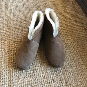 BearPaw Slippers